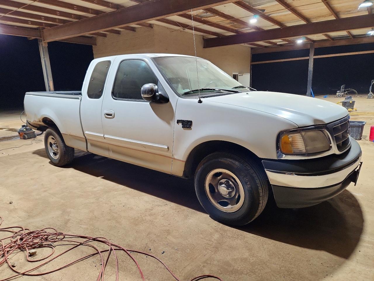 2000 FORD F-150