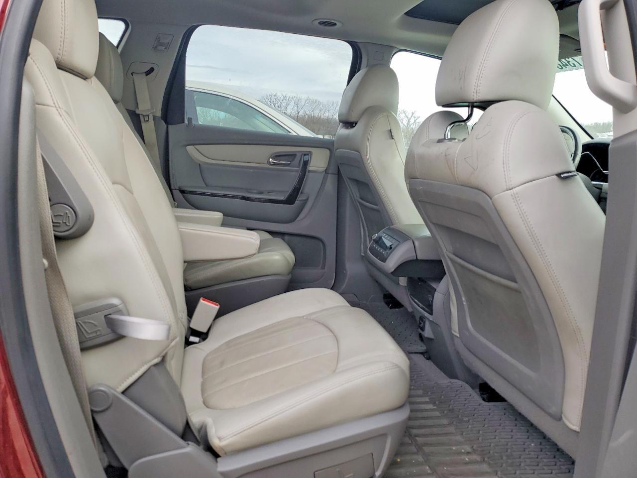 2017 CHEVROLET TRAVERSE
