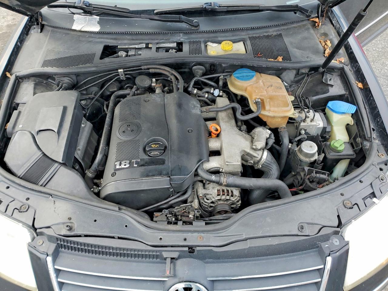2003 VOLKSWAGEN Passat