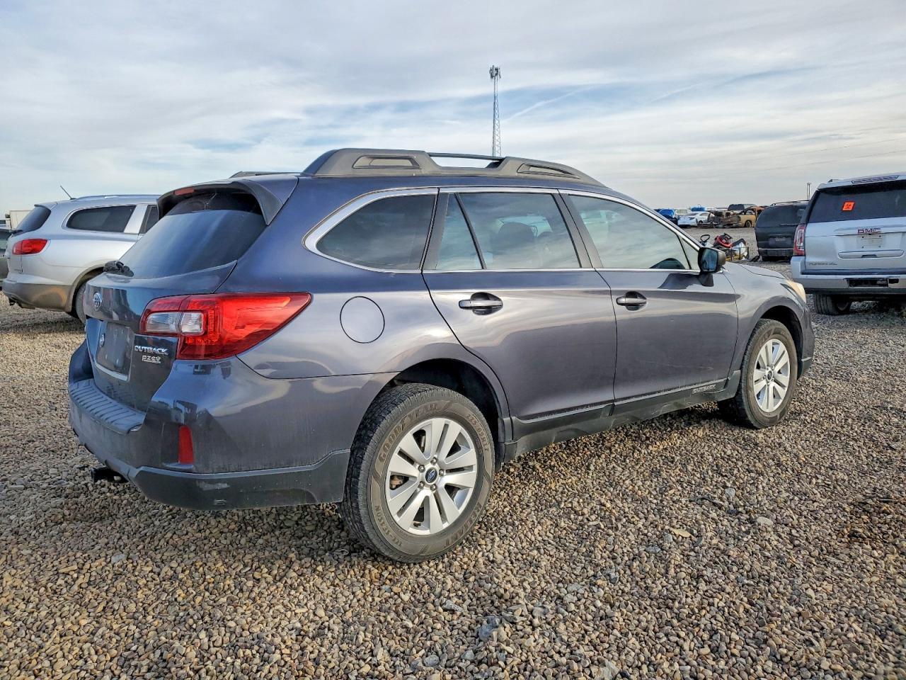 2017 SUBARU Outback