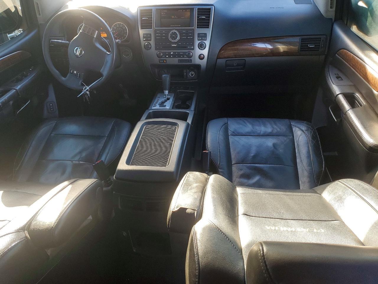 2011 NISSAN Armada