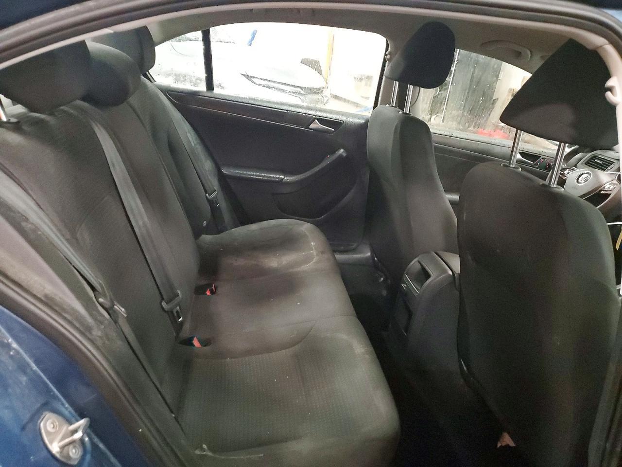 2016 VOLKSWAGEN JETTA