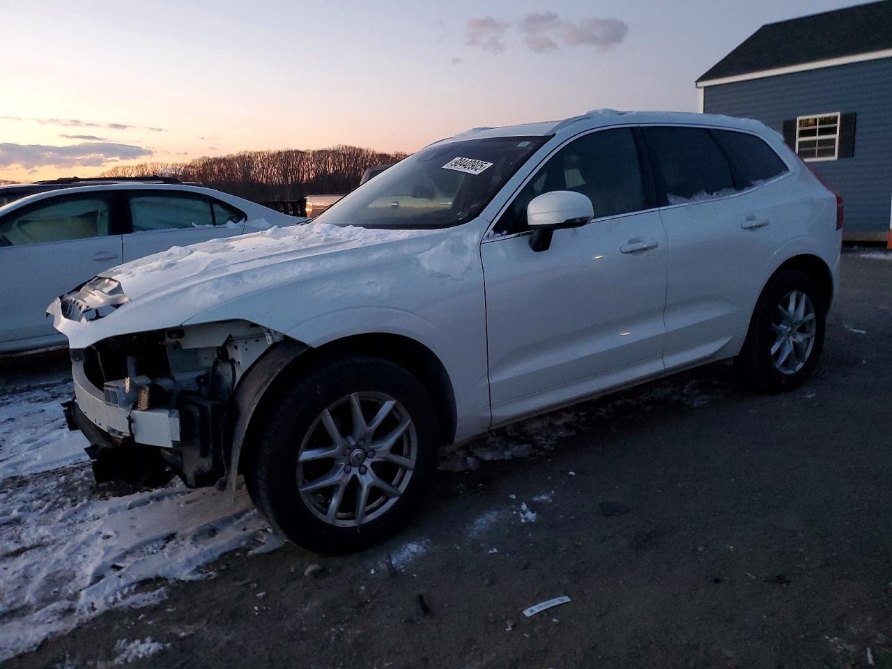 2020 VOLVO XC60
