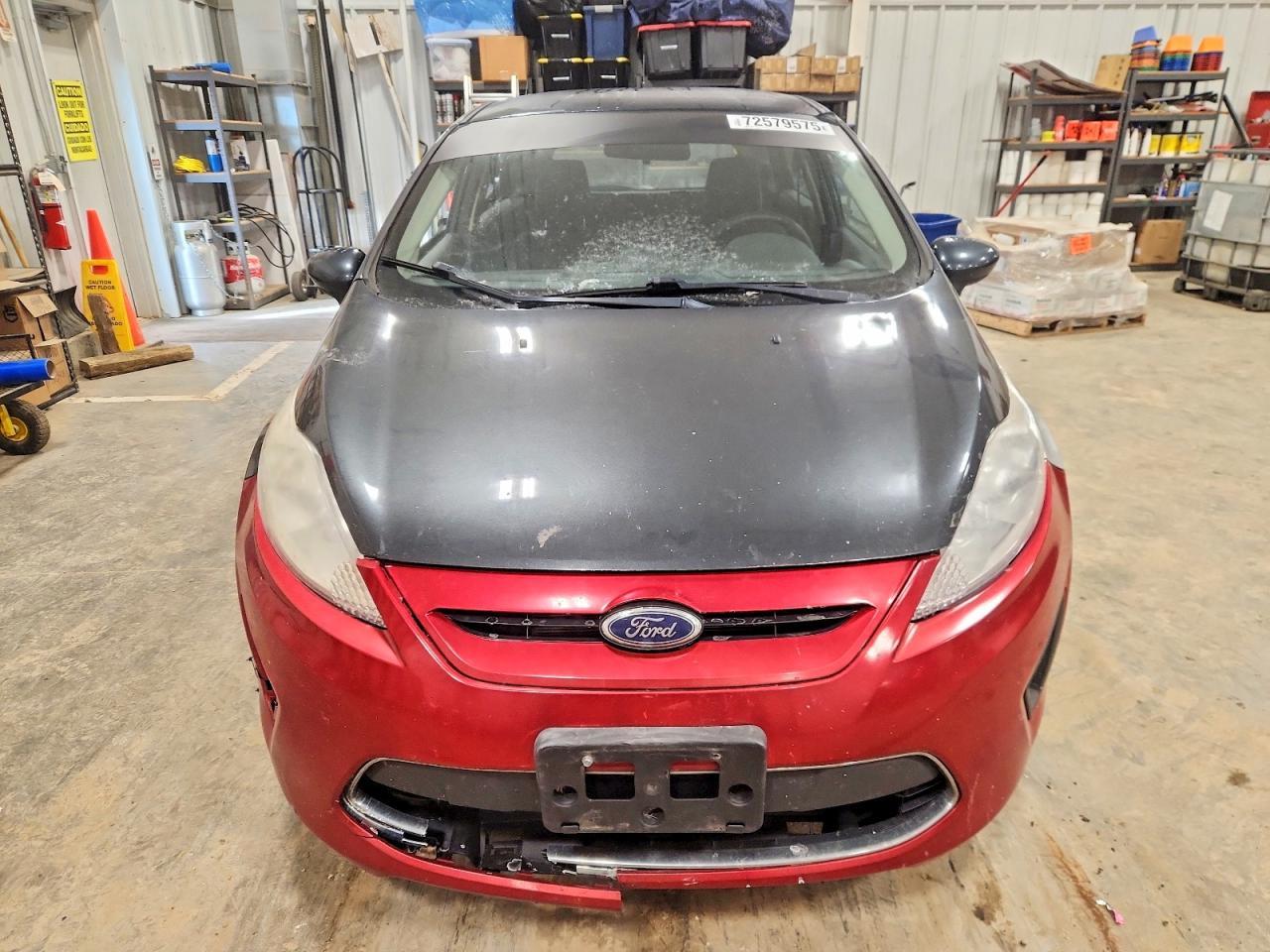 2011 FORD Fiesta