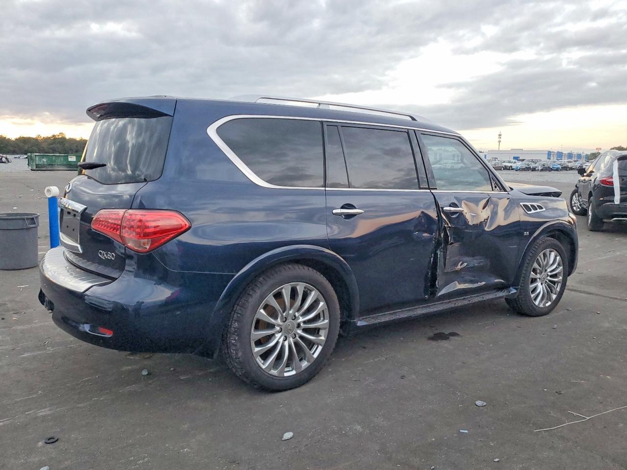 2016 INFINITI QX80