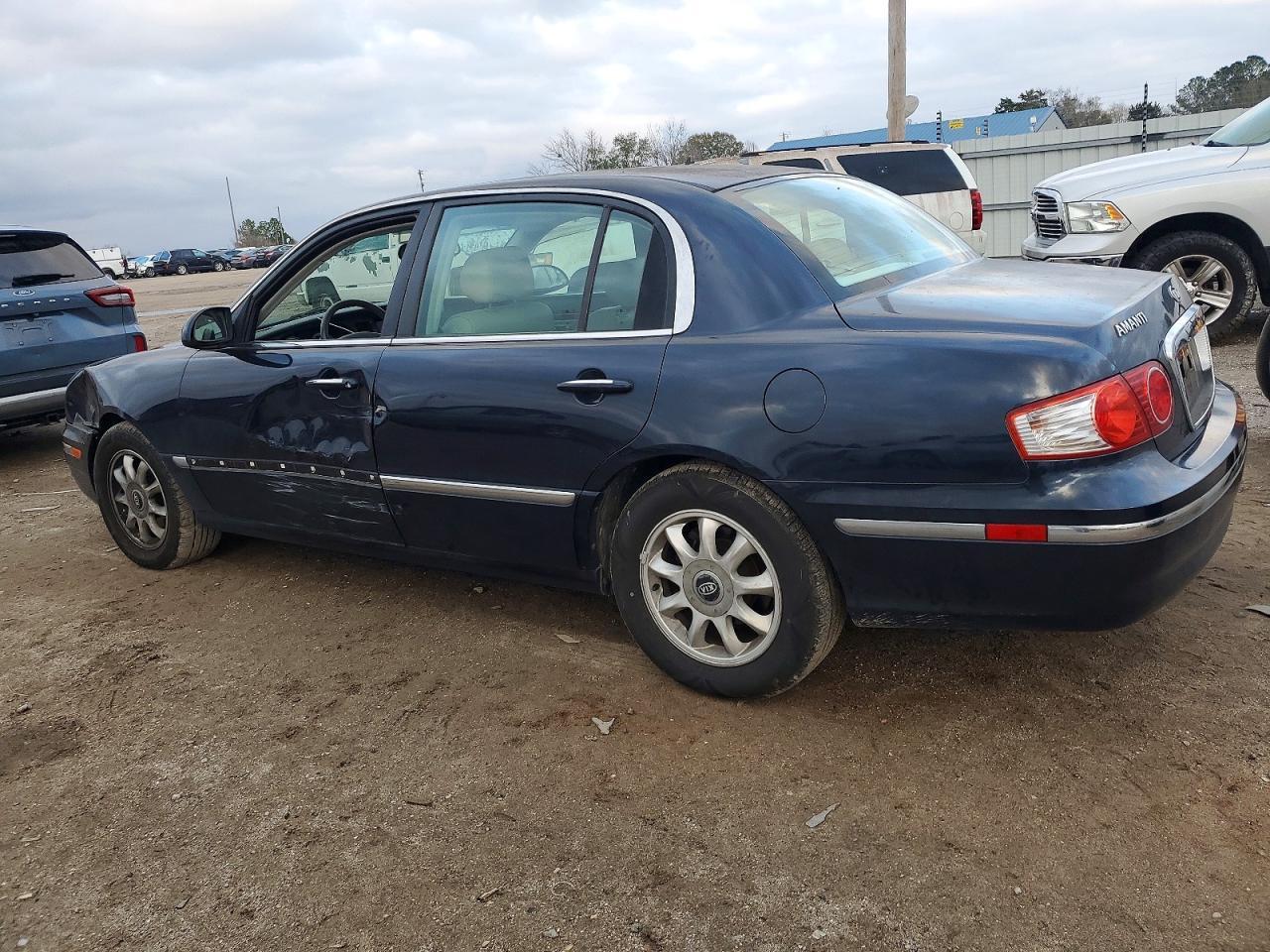 2005 KIA Amanti