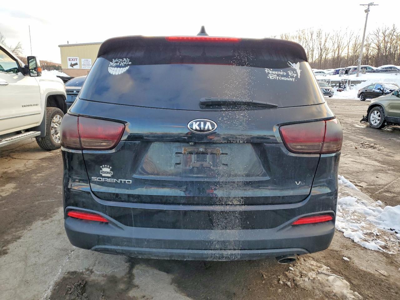 2016 KIA SORENTO