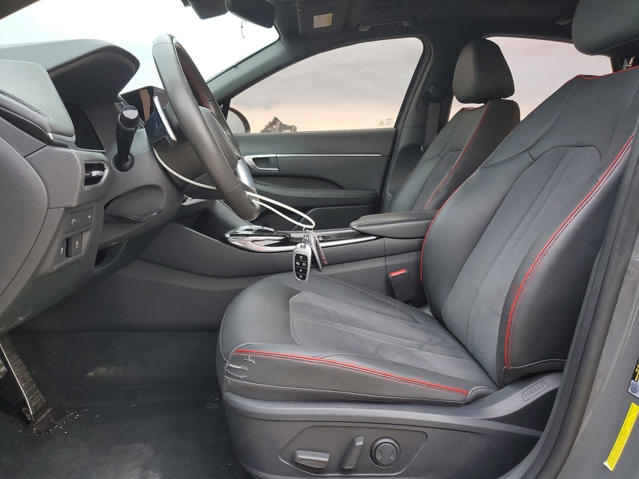 2022 HYUNDAI SONATA