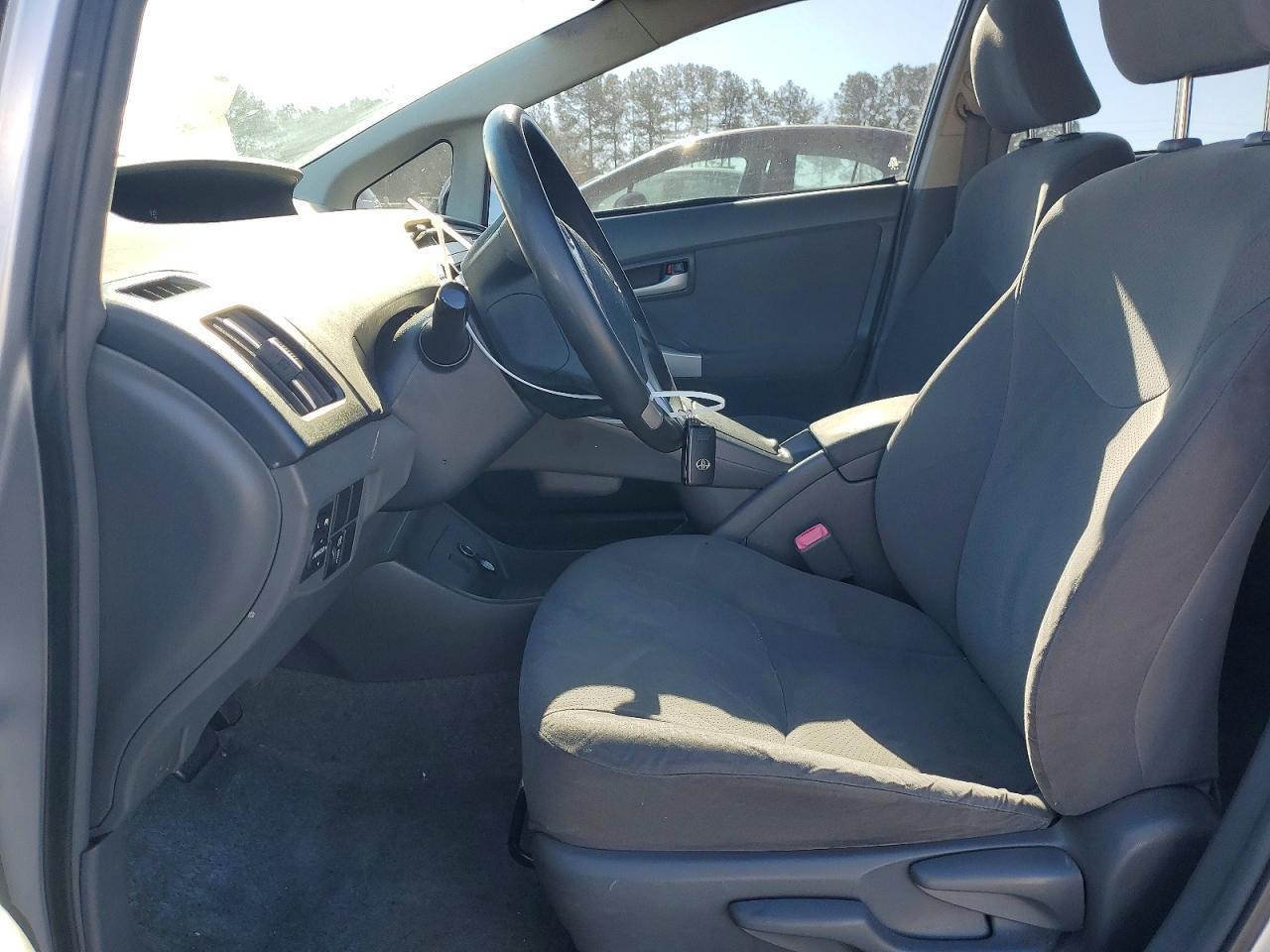 2010 TOYOTA PRIUS