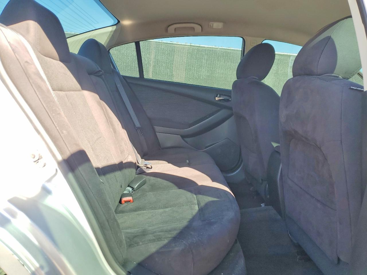 2012 NISSAN ALTIMA