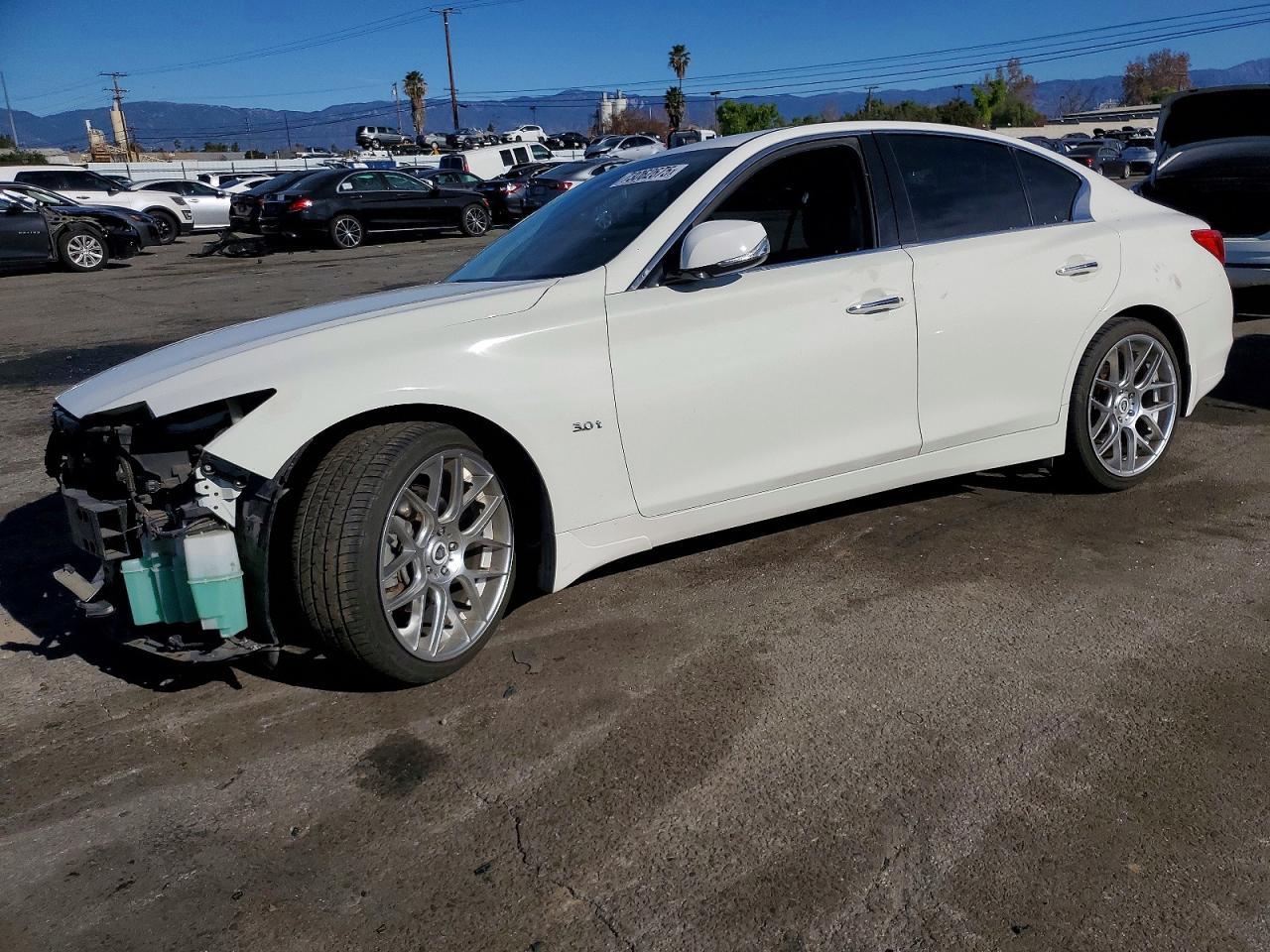 2017 INFINITI Q50