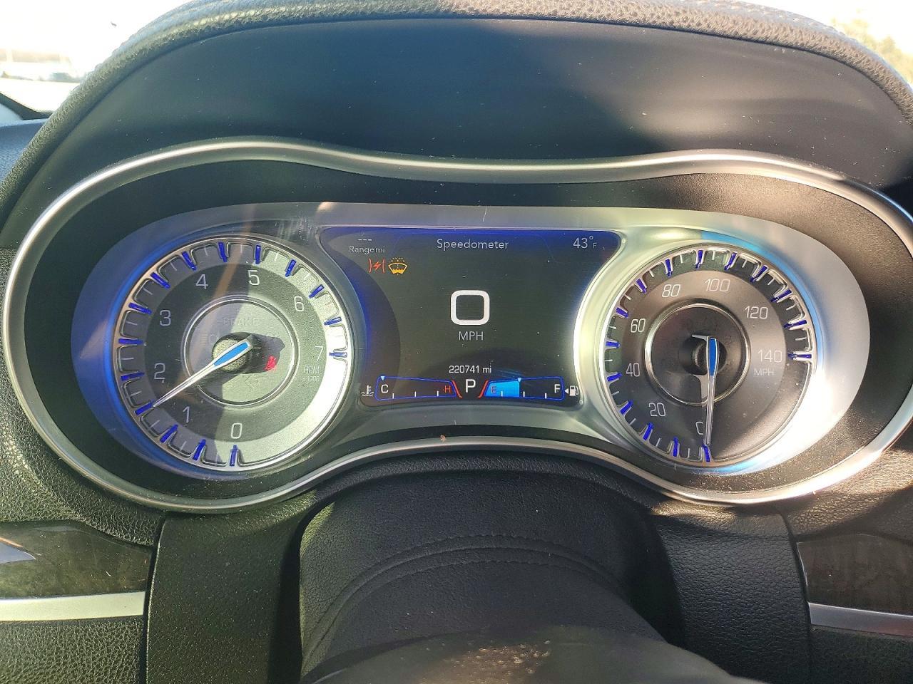 2018 CHRYSLER 300