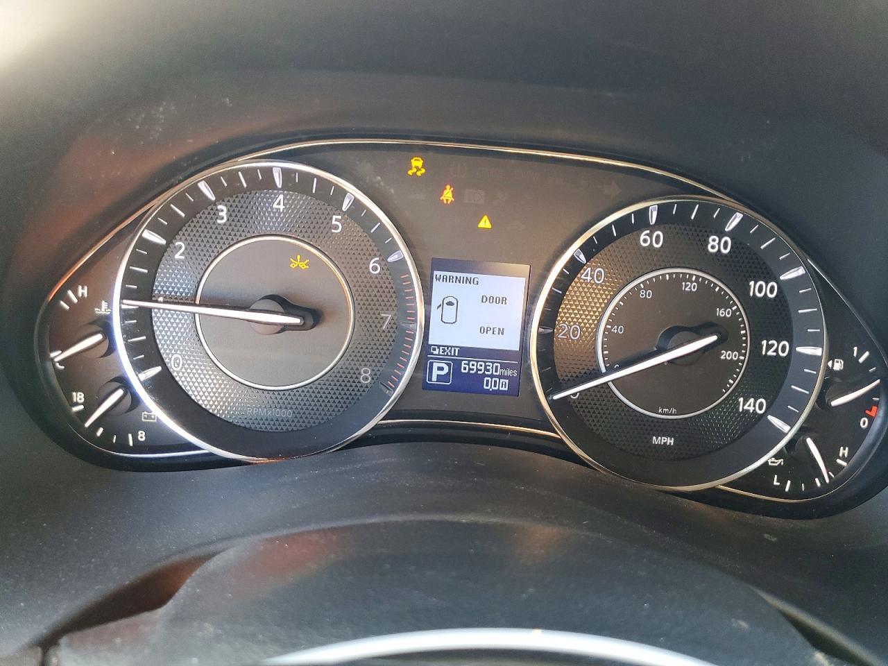2017 NISSAN Armada