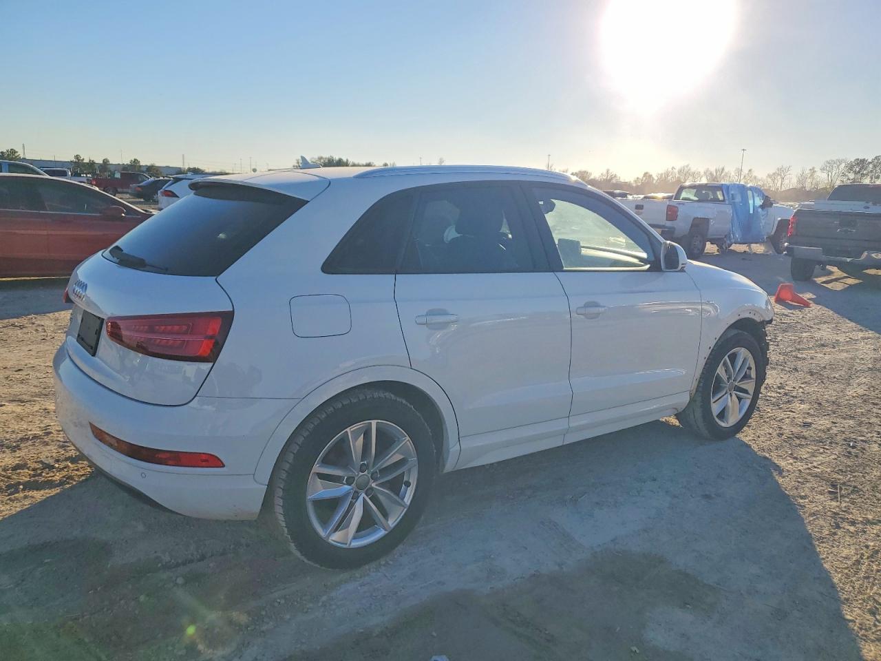 2018 AUDI Q3
