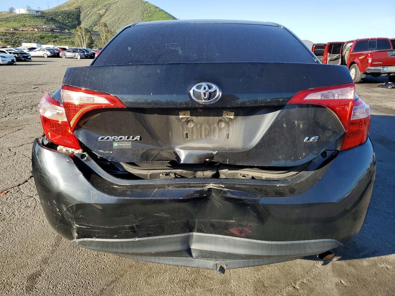2018 TOYOTA COROLLA