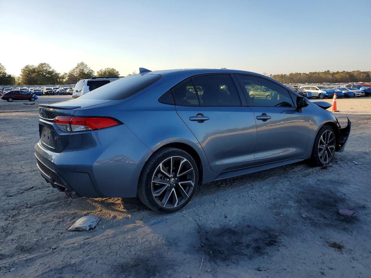 2022 TOYOTA COROLLA