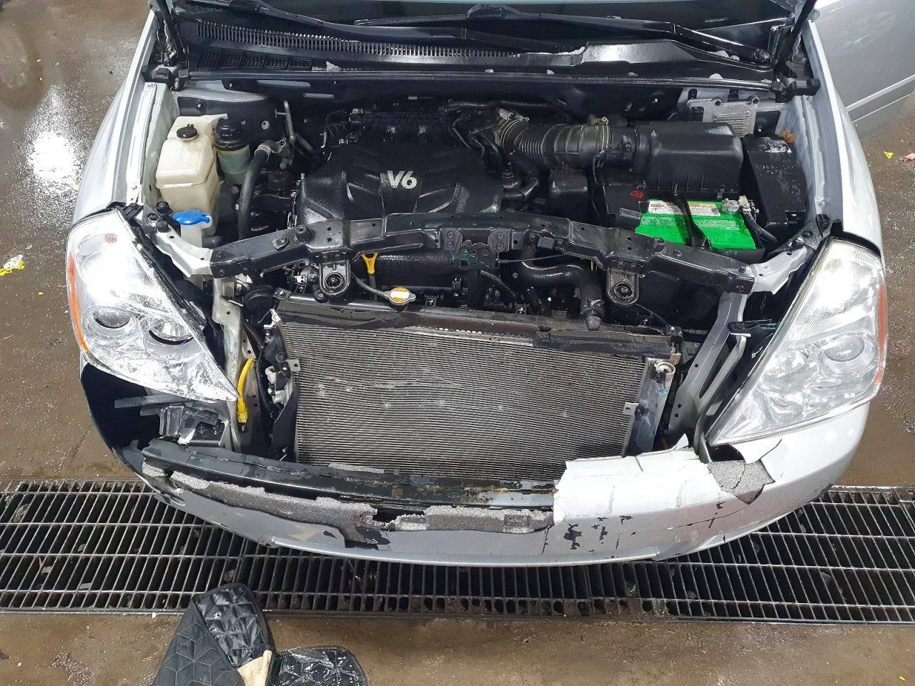 2012 KIA SEDONA