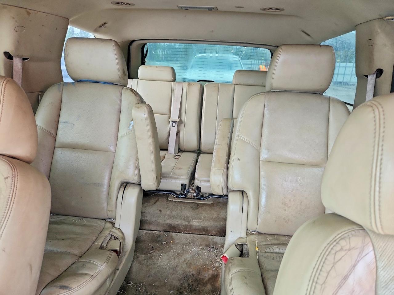 2011 CHEVROLET Tahoe