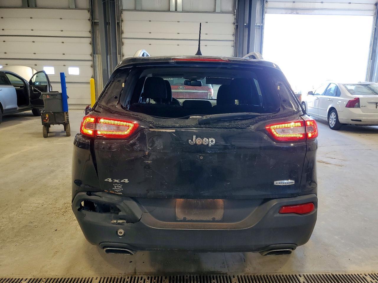 2016 JEEP CHEROKEE
