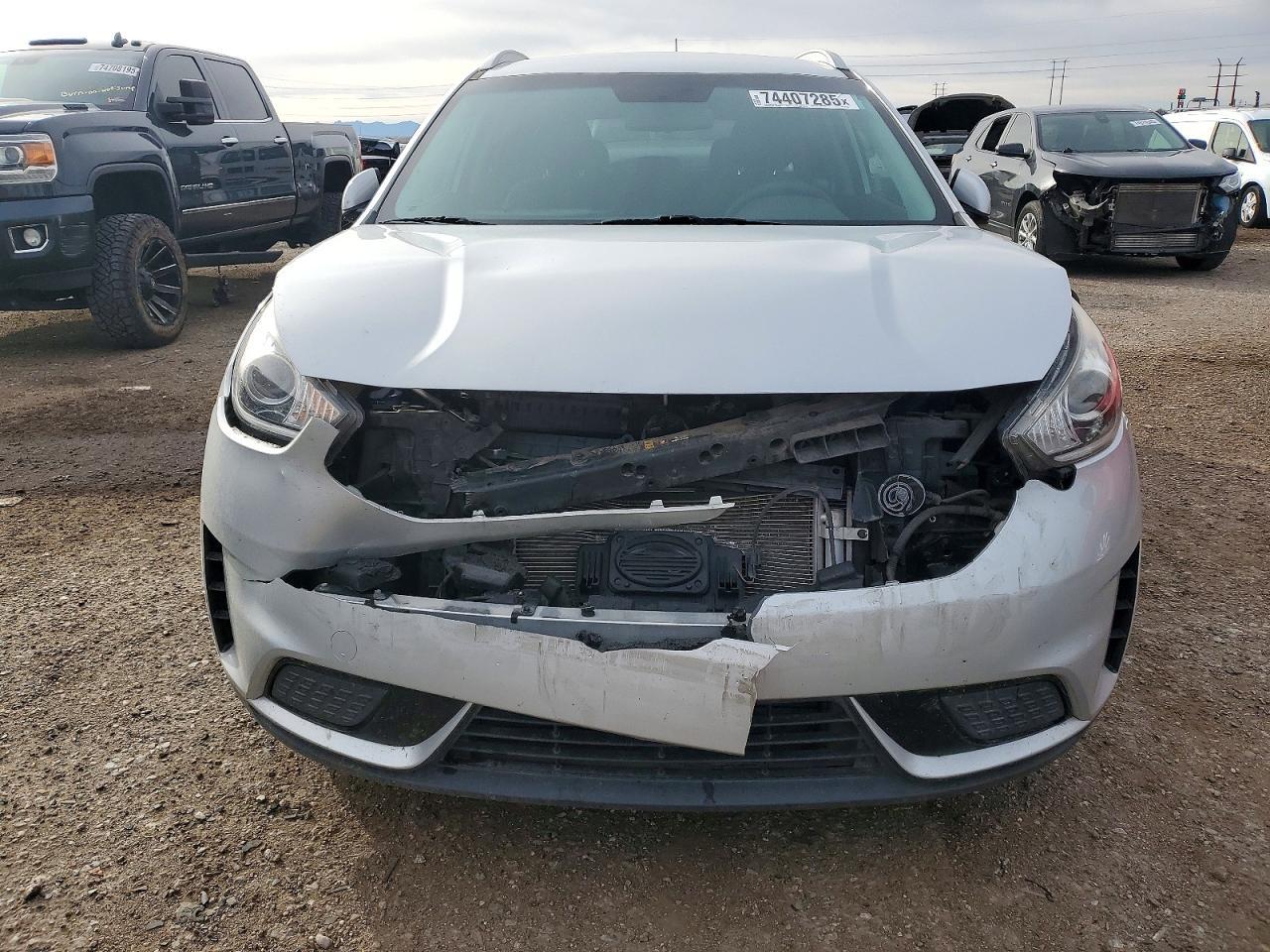 2017 KIA Niro