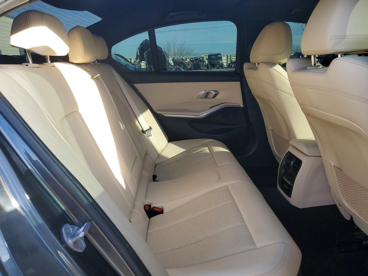 2022 BMW 3 SERIES