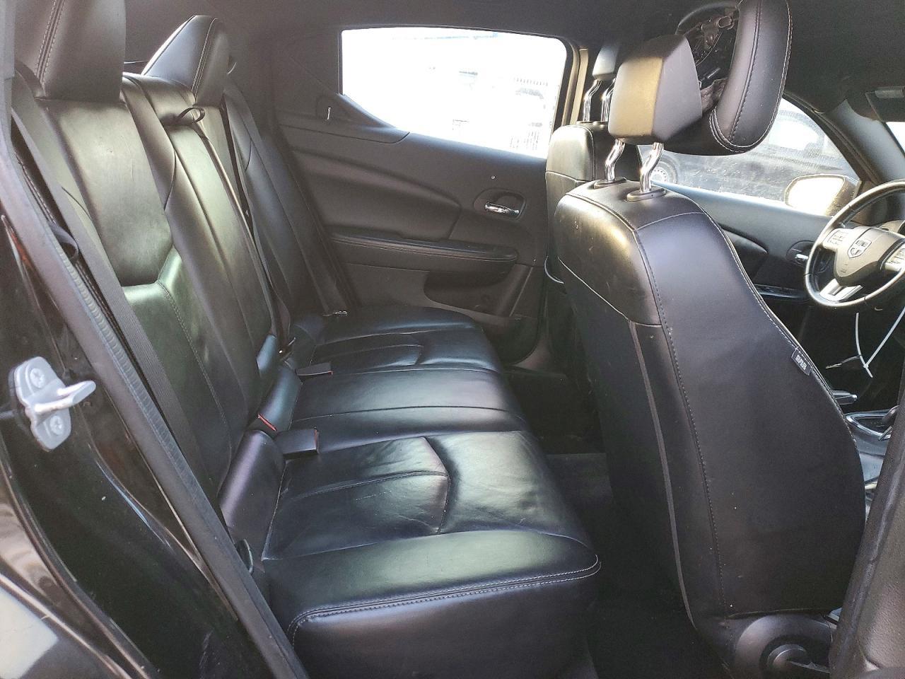 2014 DODGE Avenger