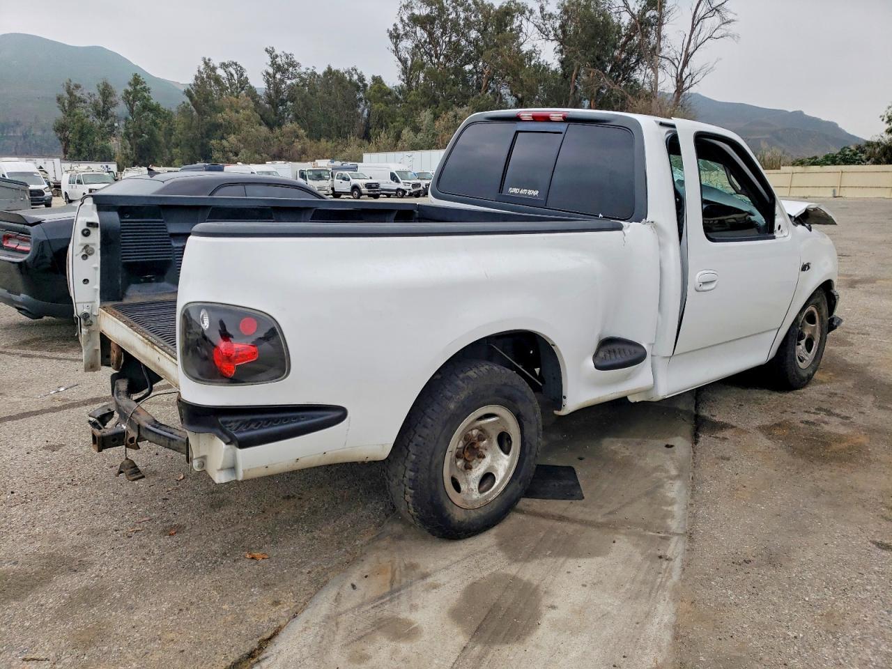 2000 FORD F-150 Lightning