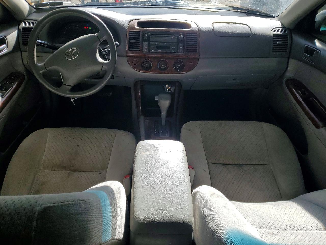 2004 TOYOTA CAMRY