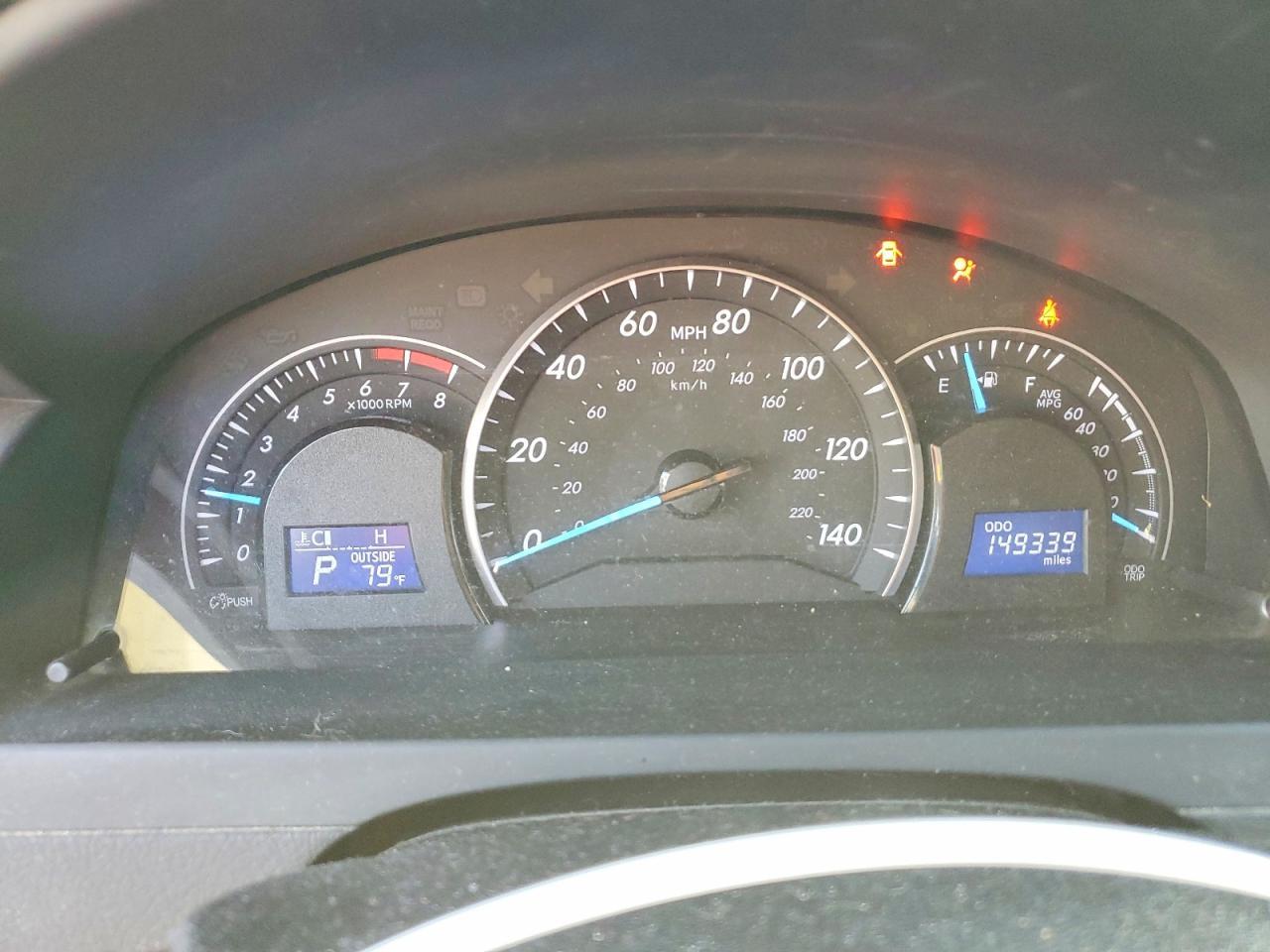 2014 TOYOTA CAMRY