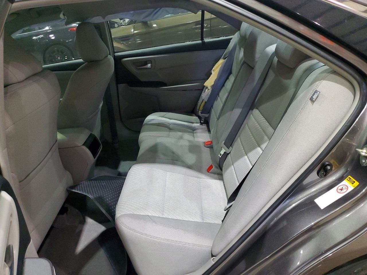 2016 TOYOTA CAMRY