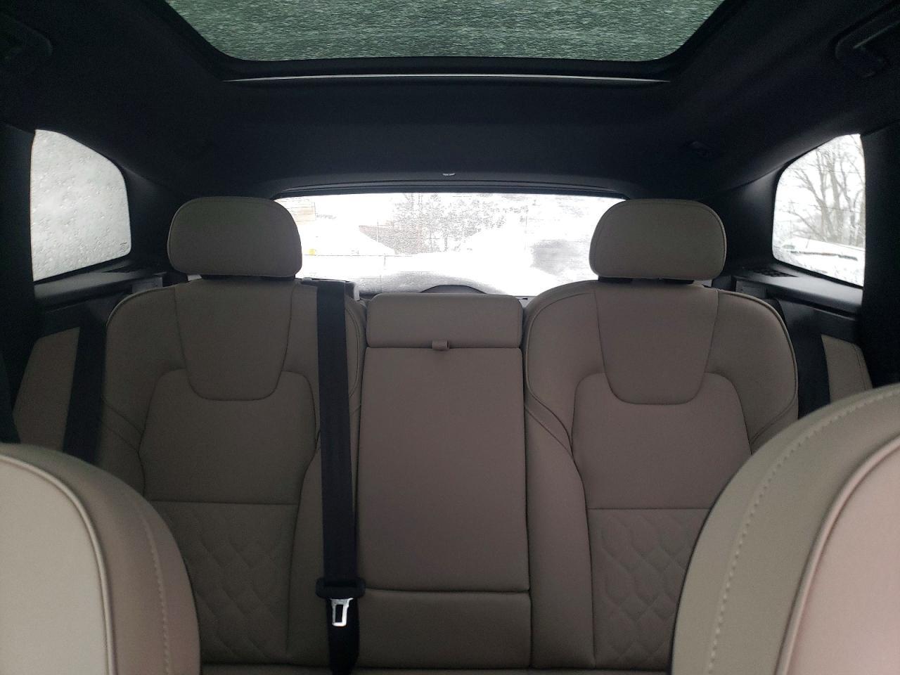 2026 VOLVO XC60