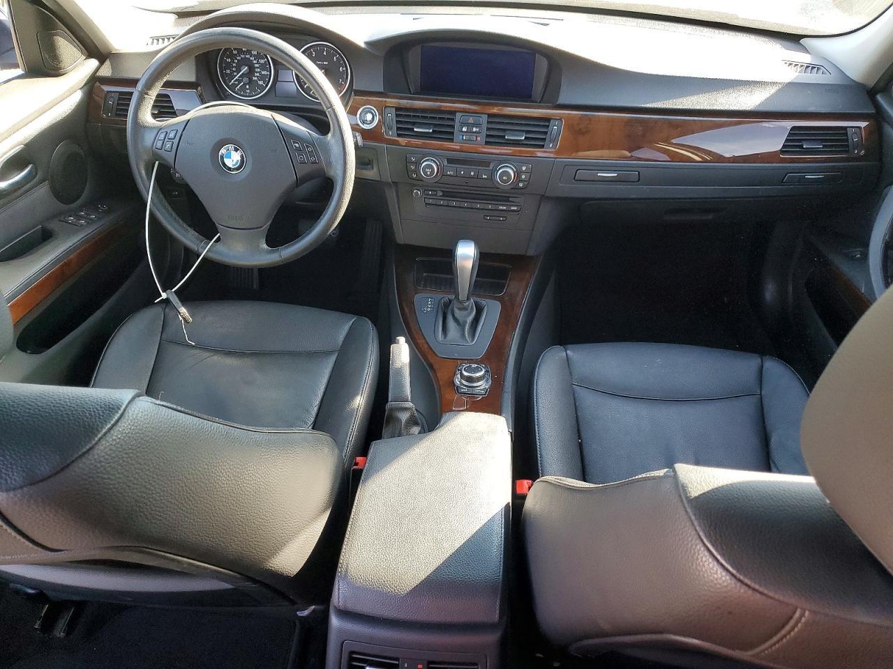 2011 BMW 3 SERIES