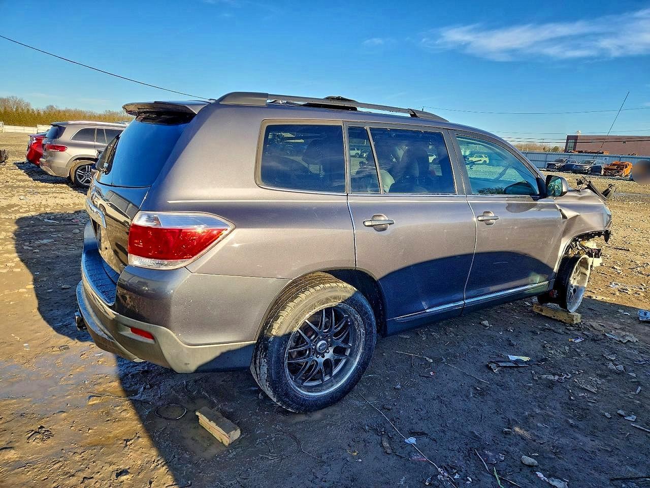 2011 TOYOTA HIGHLANDER