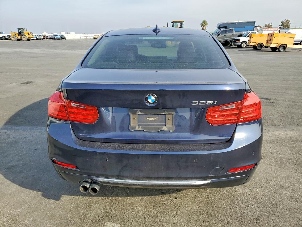 2013 BMW 3 SERIES