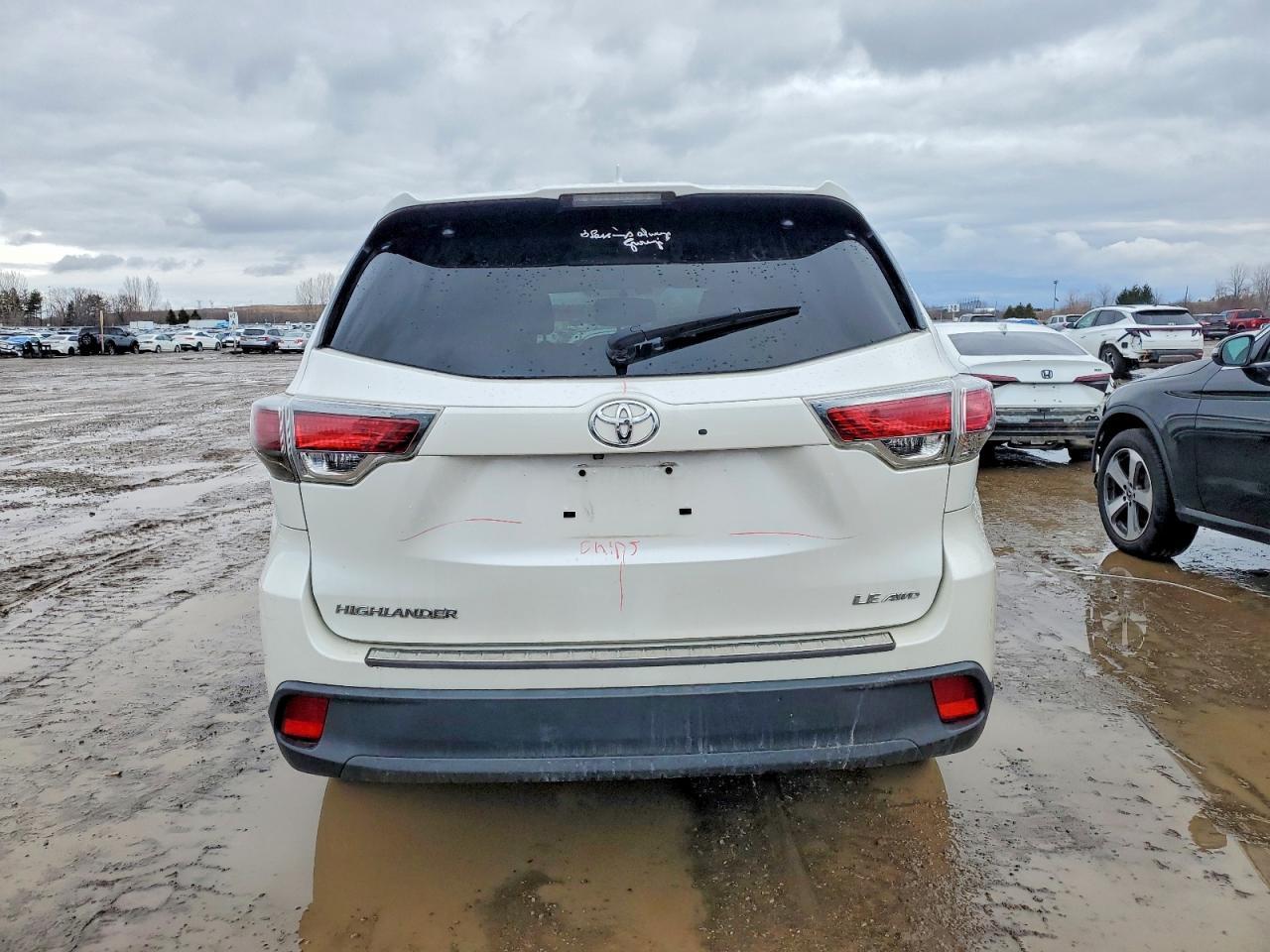 2016 TOYOTA HIGHLANDER