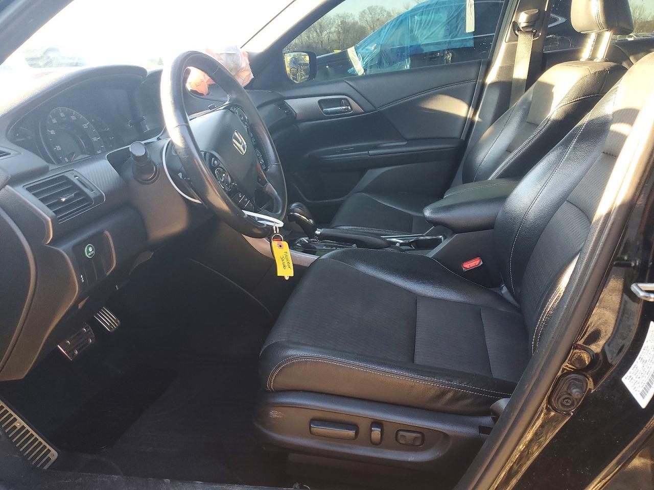 2016 HONDA ACCORD