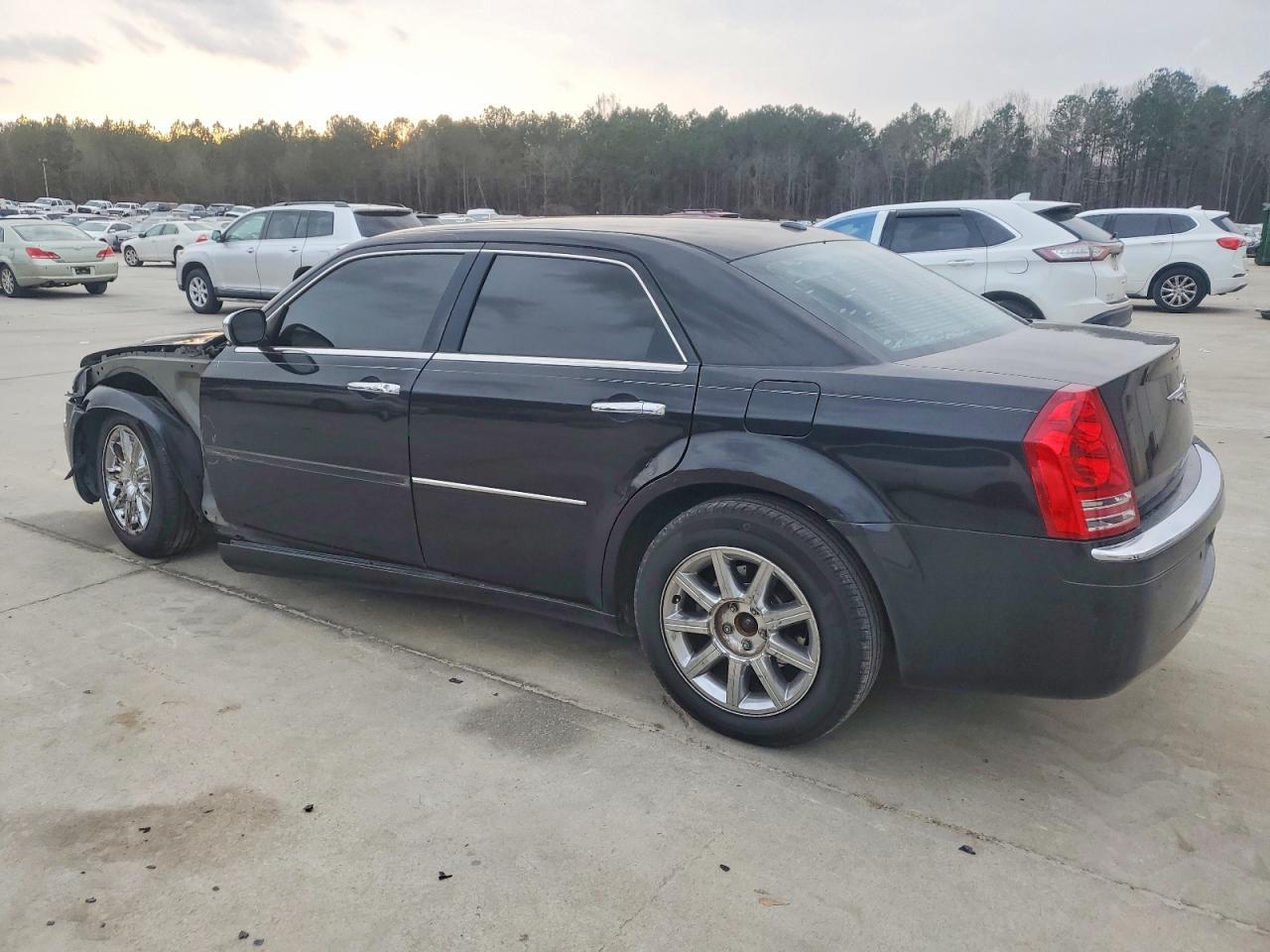 2010 CHRYSLER 300