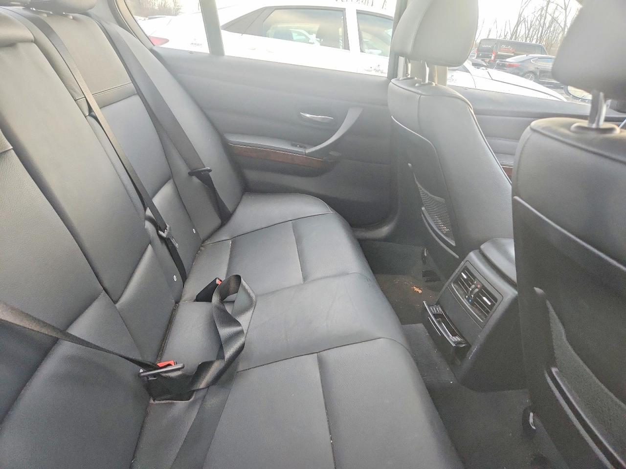 2009 BMW 3 SERIES