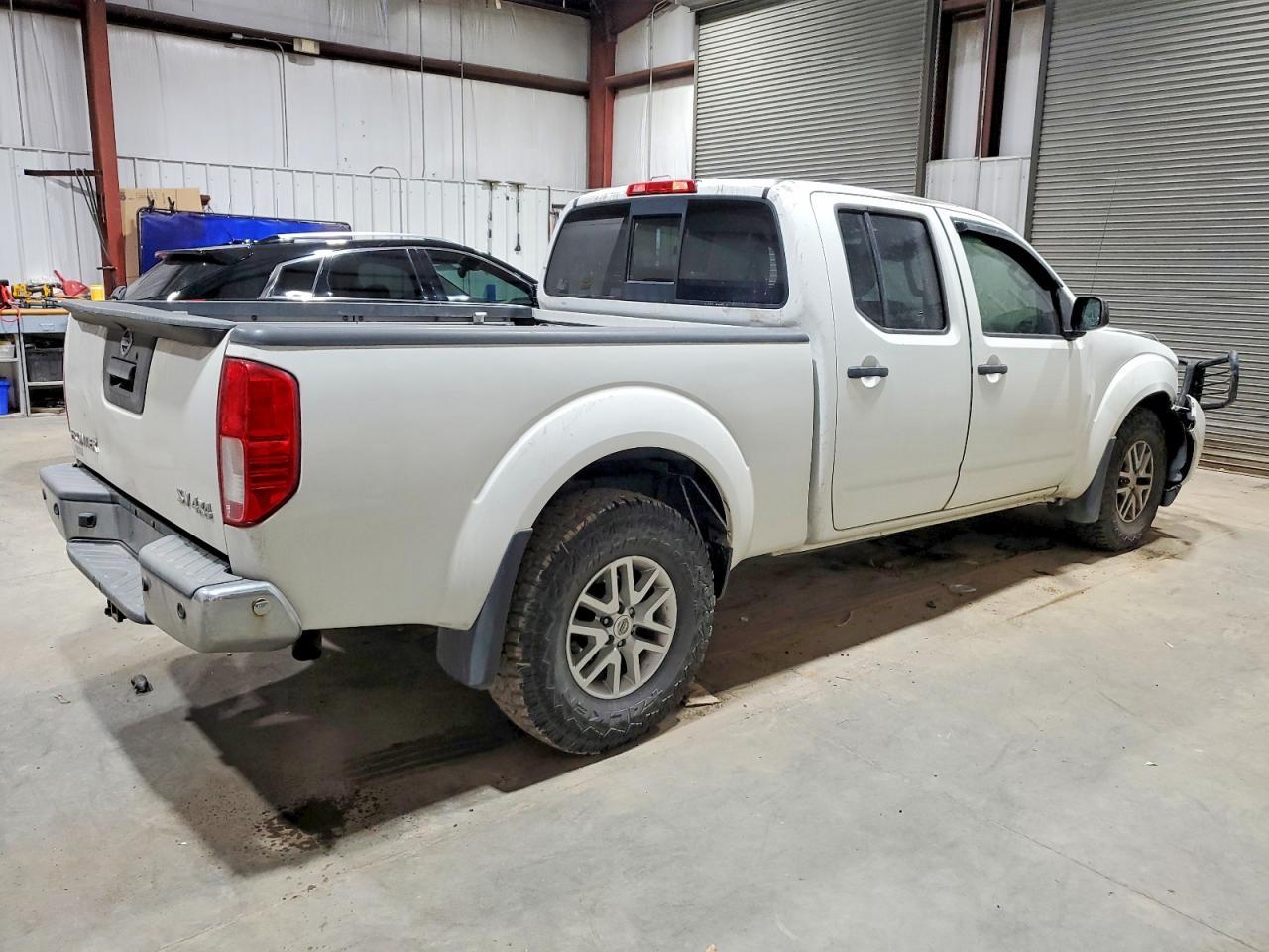 2014 NISSAN Frontier