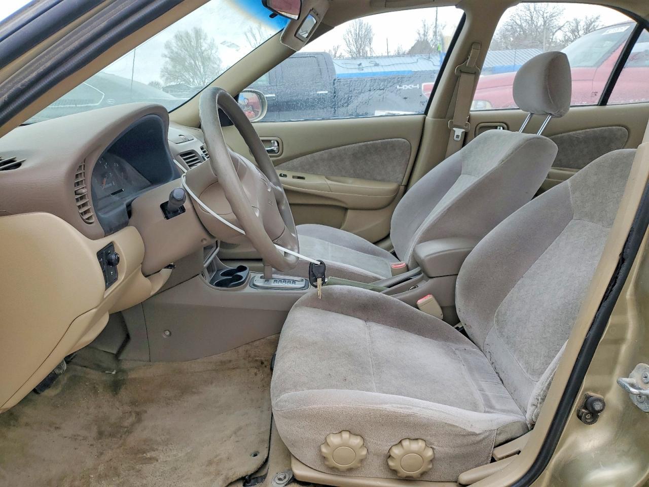 2002 NISSAN SENTRA