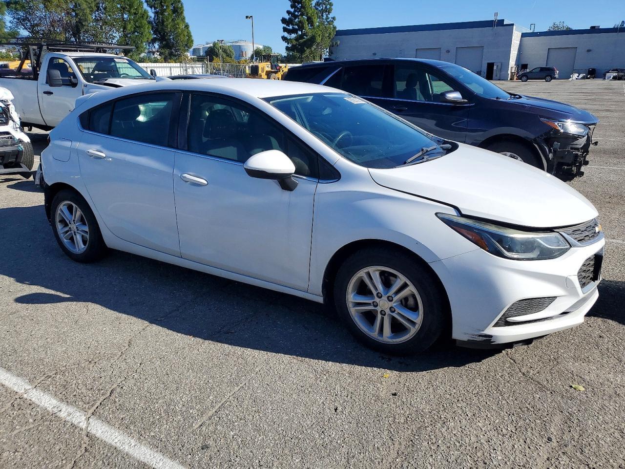 2017 CHEVROLET CRUZE