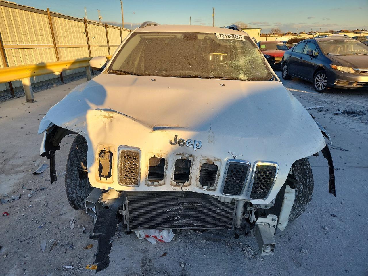 2019 JEEP CHEROKEE