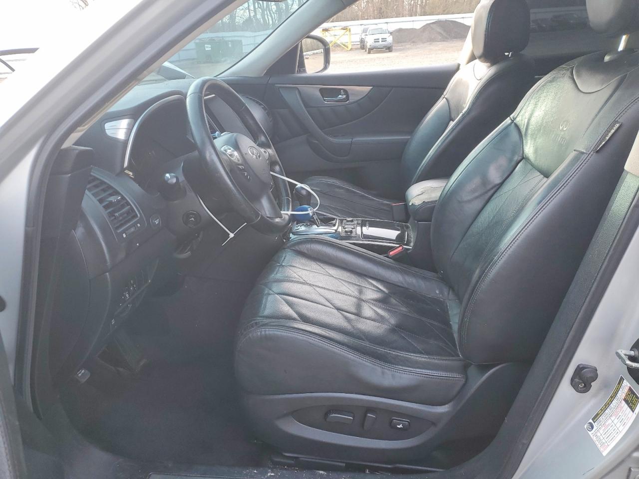 2010 INFINITI FX35
