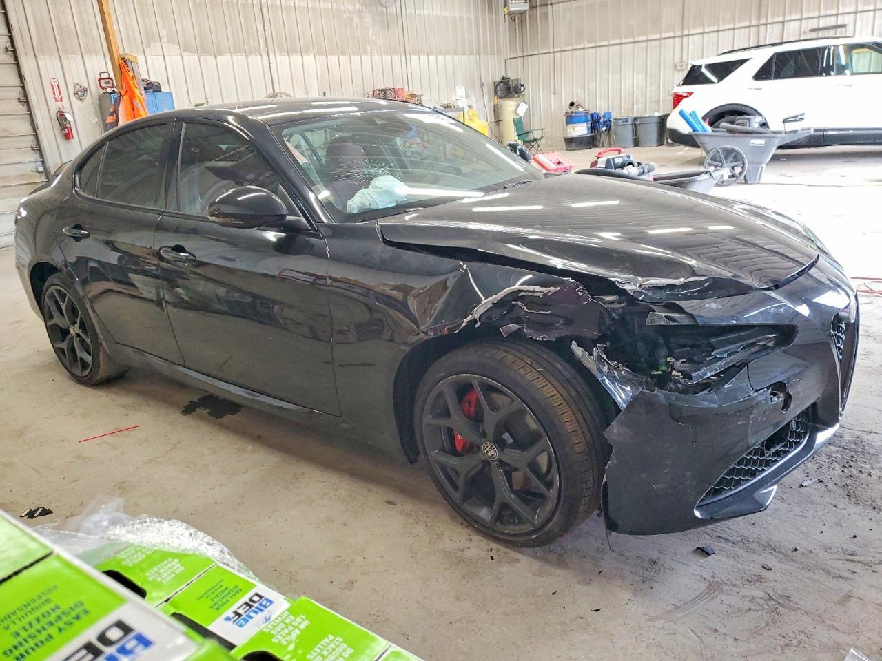 2021 ALFA ROMEO Giulia