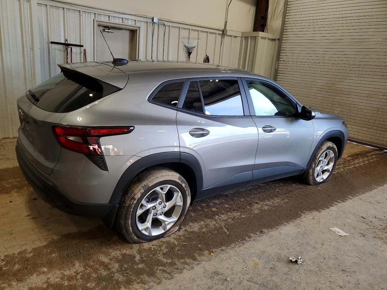 2025 CHEVROLET TRAX