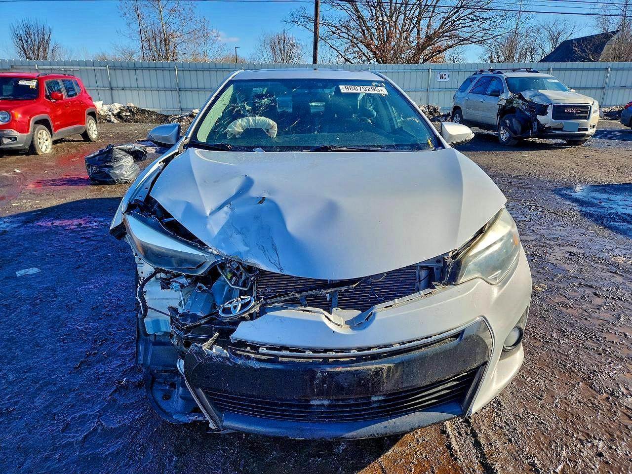 2016 TOYOTA COROLLA