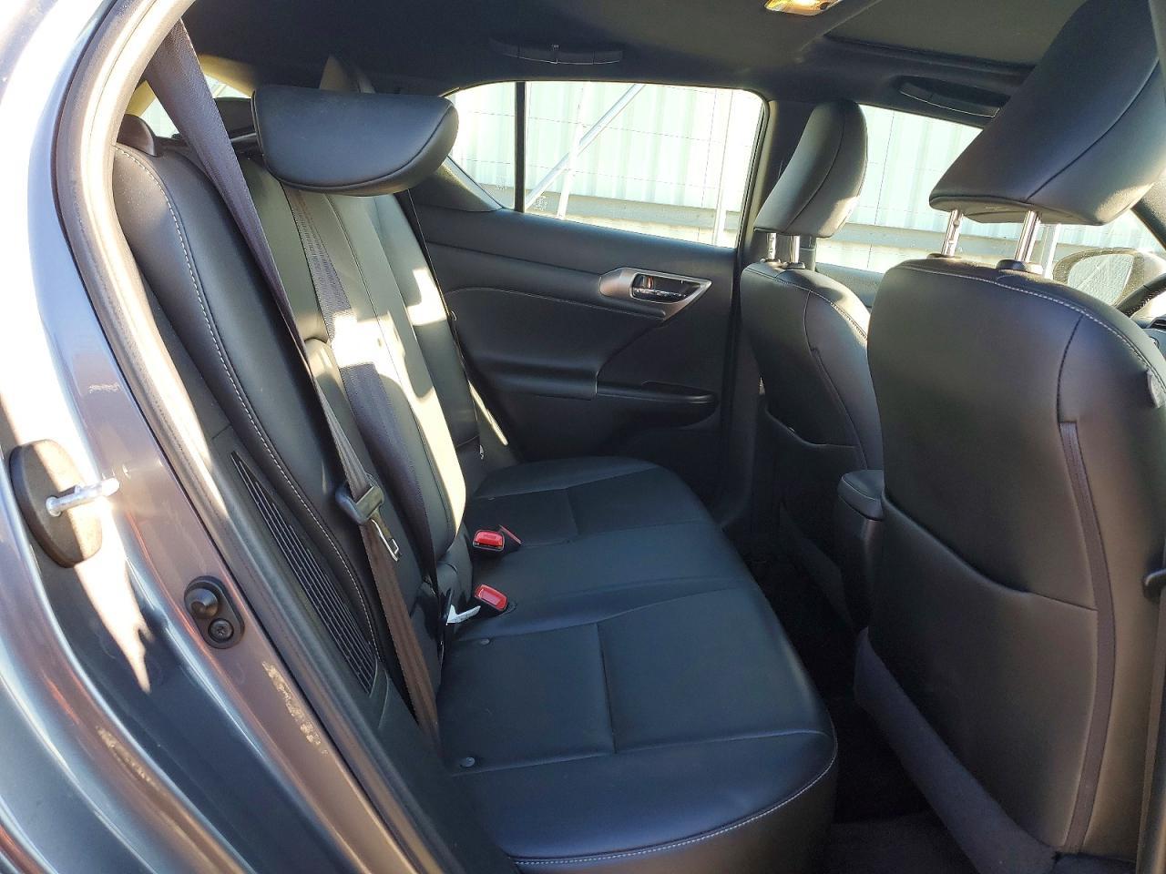 2015 LEXUS CT 200