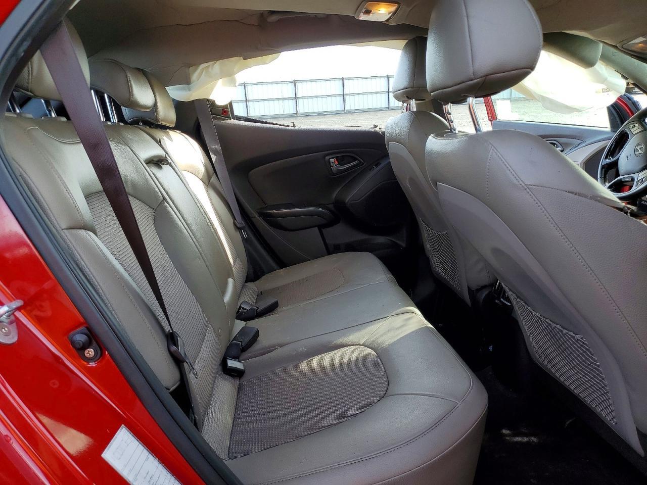 2015 HYUNDAI TUCSON