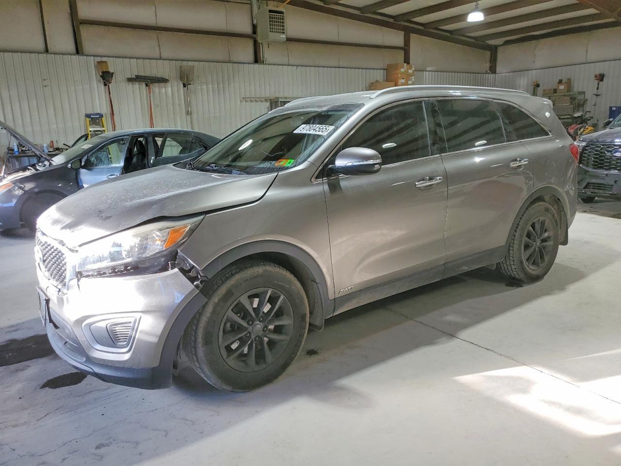 2016 KIA SORENTO
