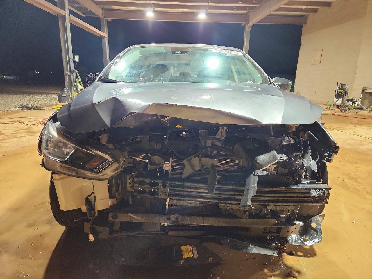2021 NISSAN VERSA